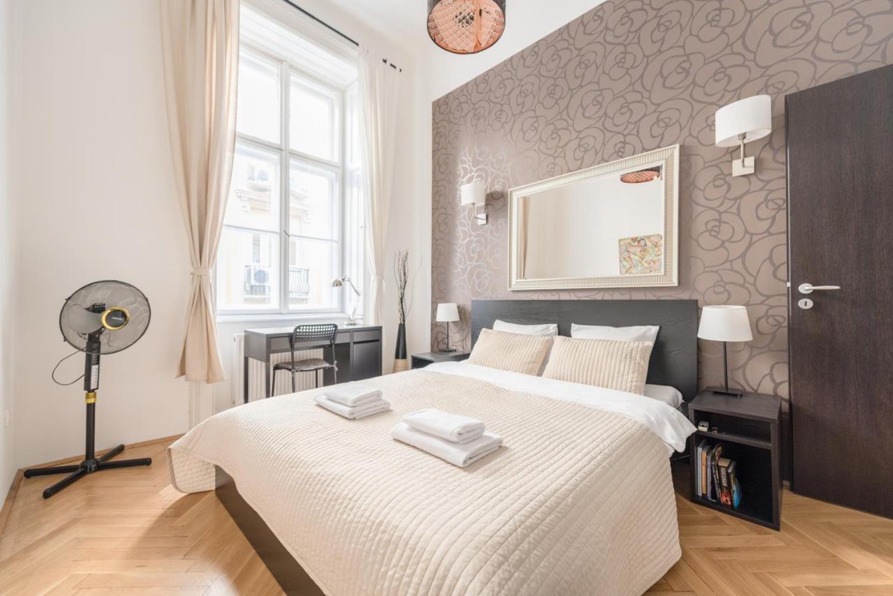 Oasis Apartments - Dohany Street I Budapest Esterno foto